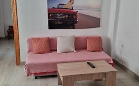 Lovely Three-Bedroom Apartment In Puerto De Sagunt